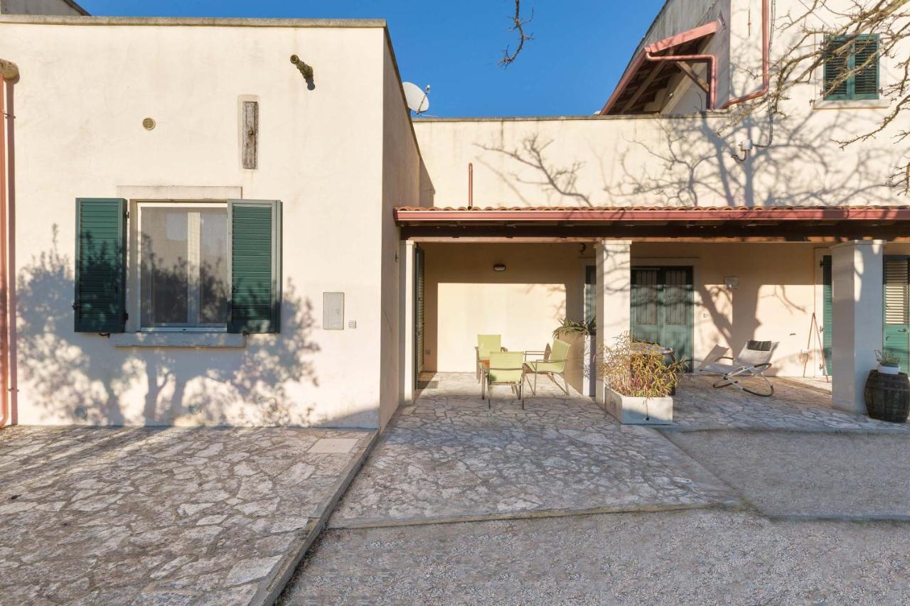 דירות מונטרוני די לצ'ה Casina Farnarari By Barbarhouse מראה חיצוני תמונה